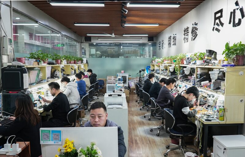 吴继仁 胡子哥 首席技师
